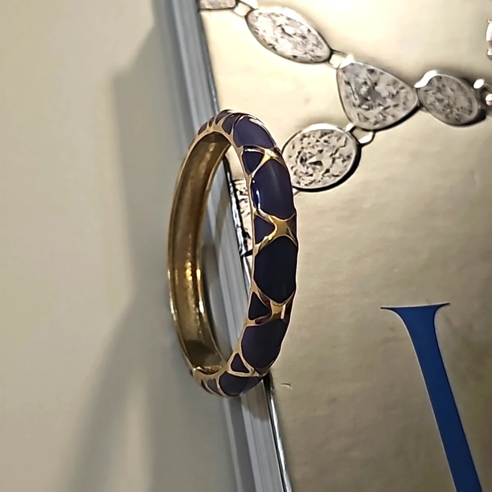 Vintage Gold Tone Enamel Cuff Clamper Bracelet.
